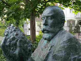 Adolph Blankenhorn Blankenhorn-Denkmal im Bürgerhaus-Park Müllheim
